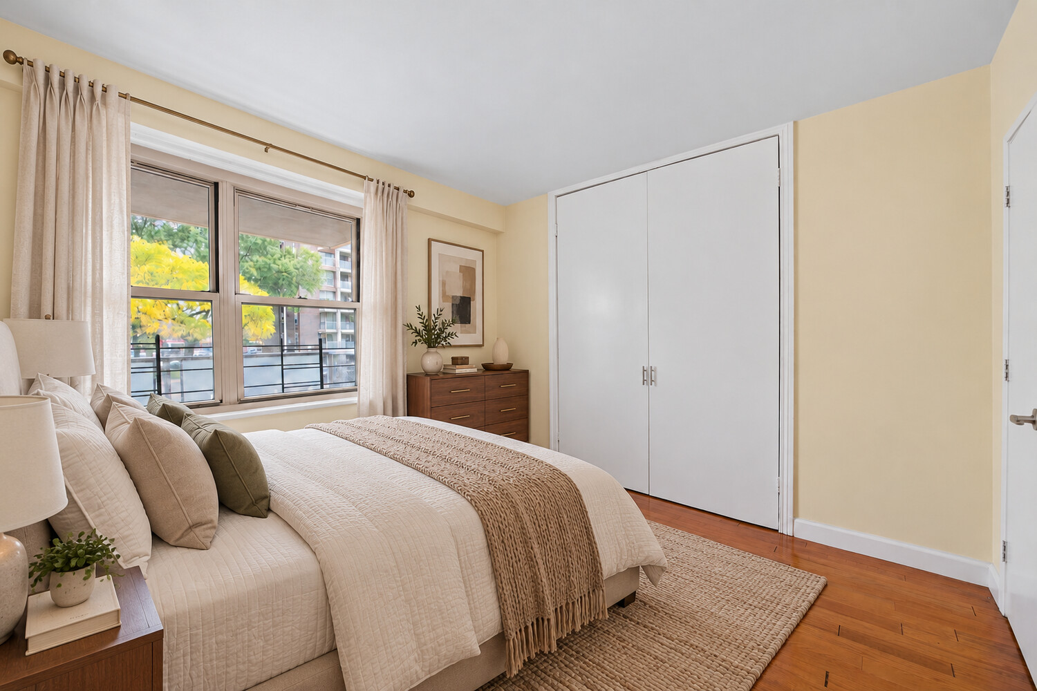 200 COZINE Avenue APT1E