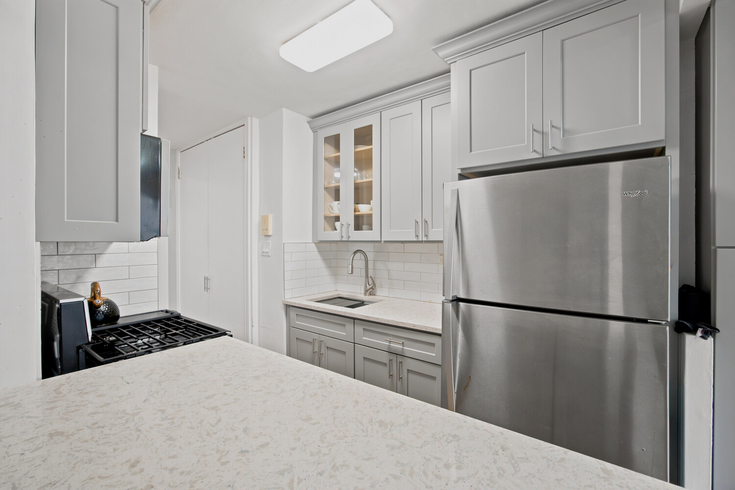 200 COZINE Avenue APT1E