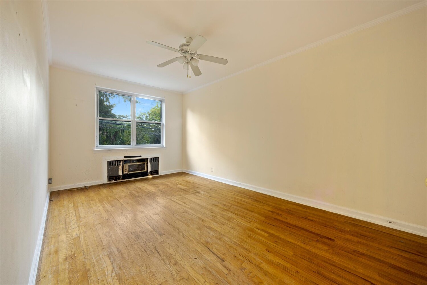 34 CORBIN Place