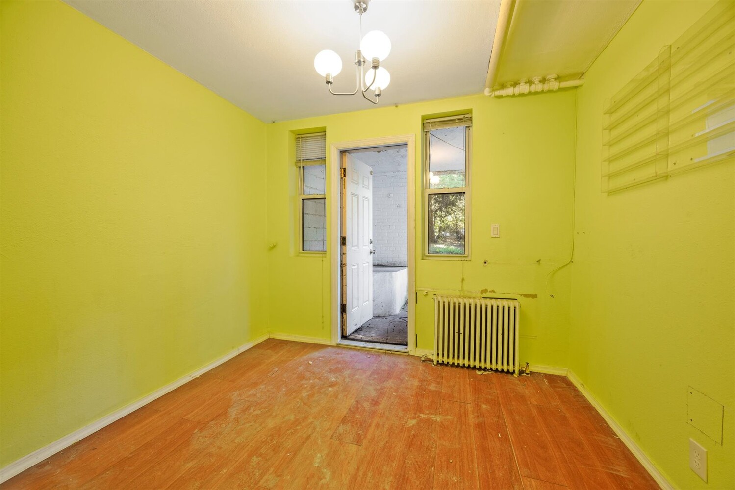 34 CORBIN Place