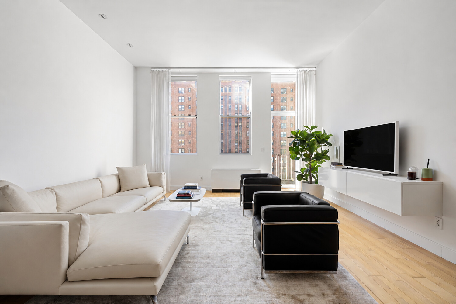 420 W 25TH Street APT6F