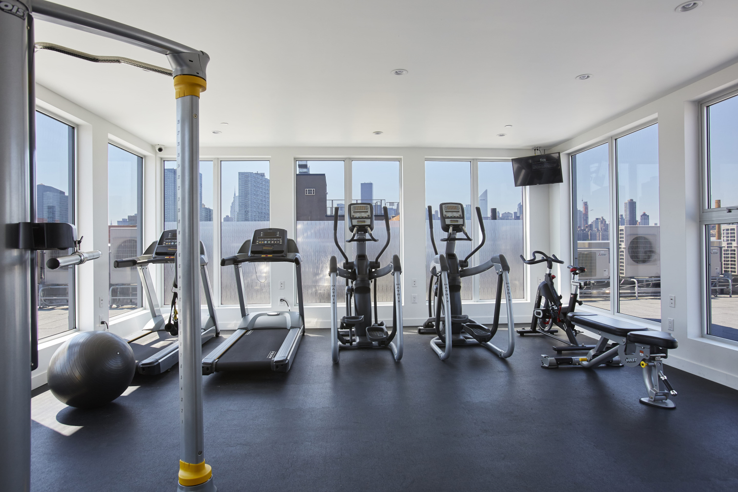 11-35 45th Ave Unit: 2B