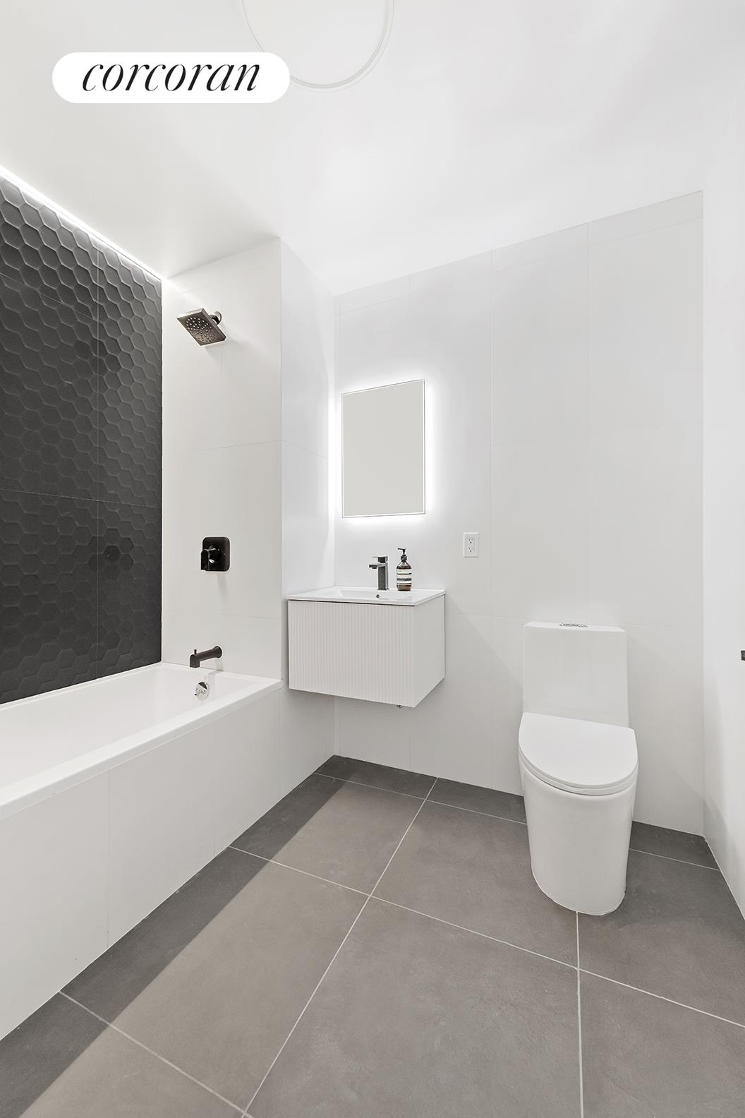 159 E 118TH Street Unit: 6PHA