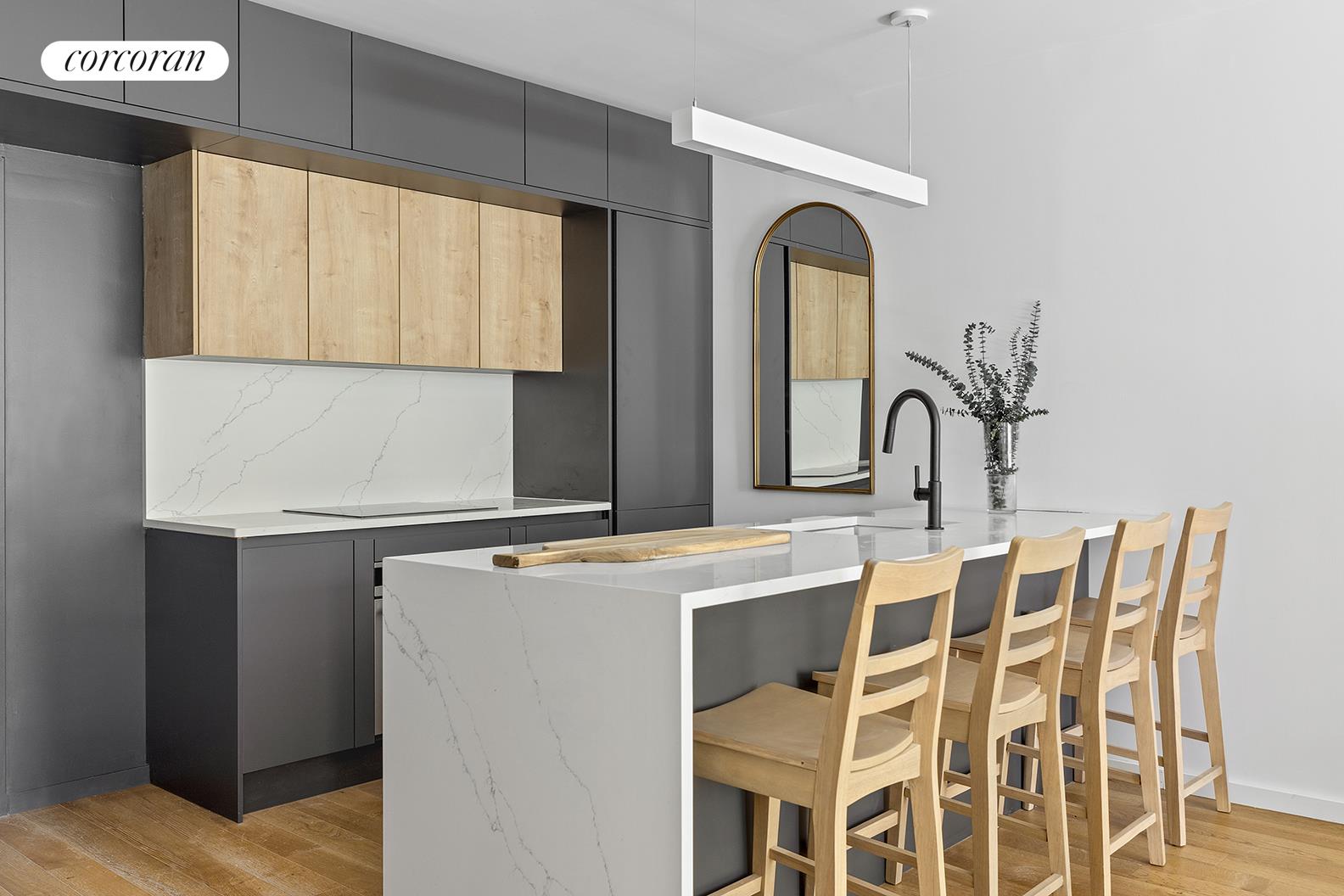 159 E 118TH Street Unit: 6PHB