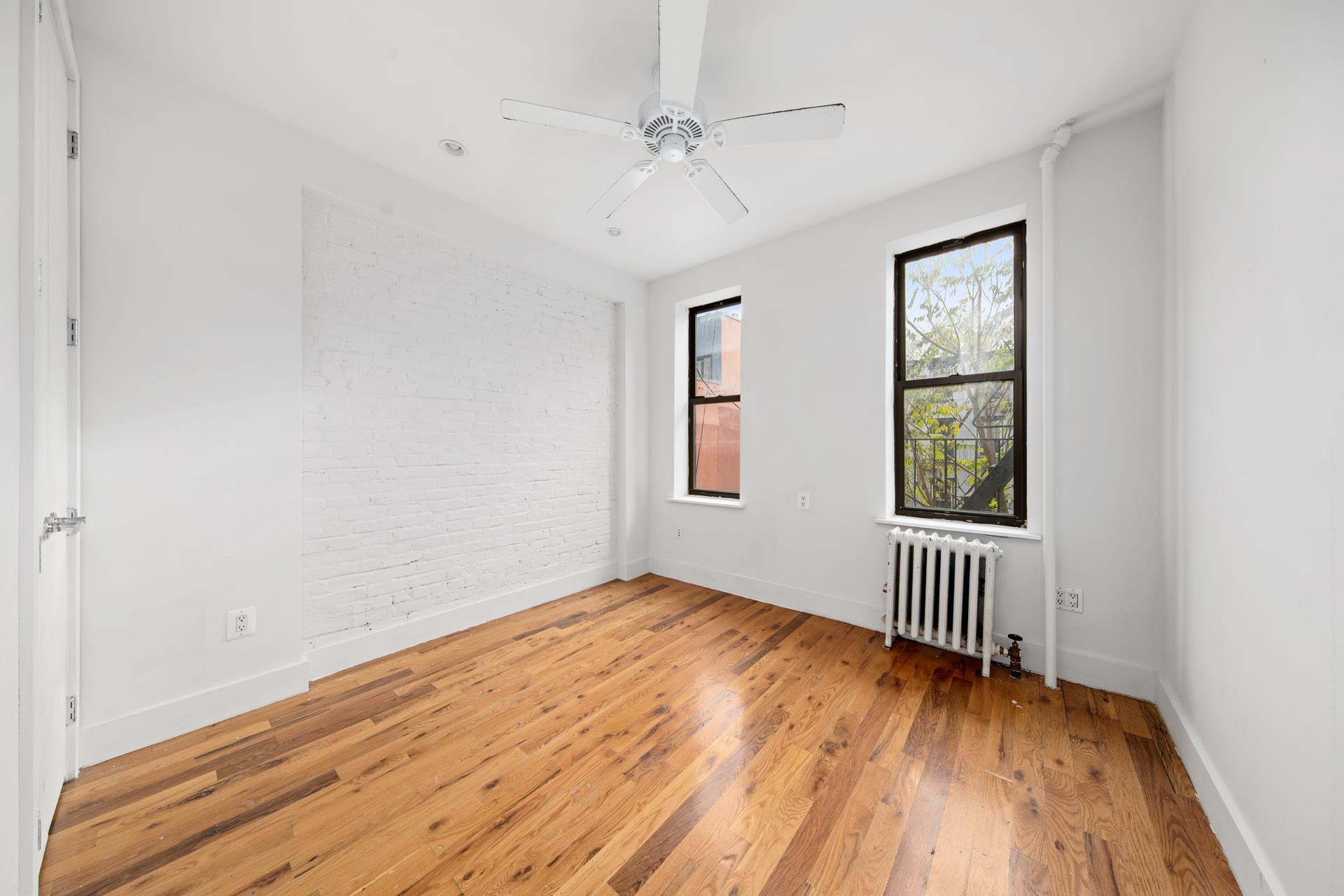 260 PACIFIC Street Unit: 10