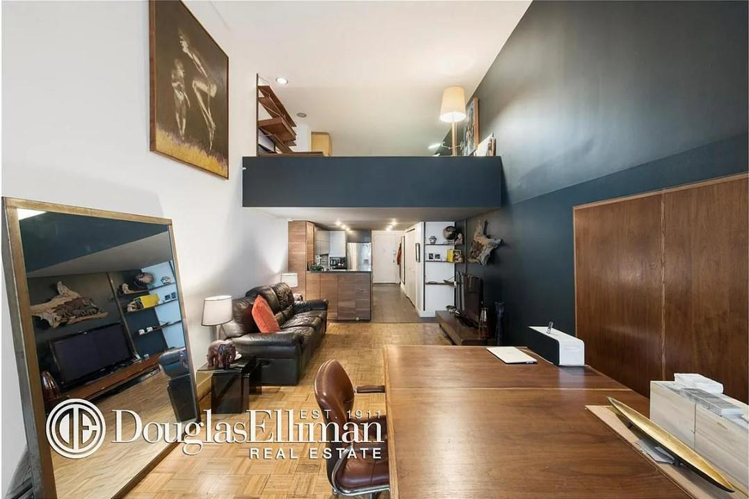 372 5TH Avenue Unit: 3C
