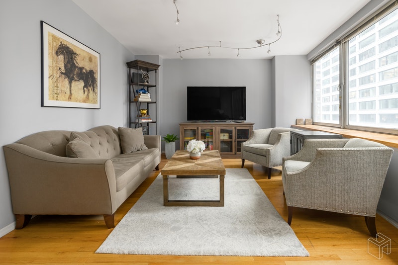 130 Water Street Unit: 4M