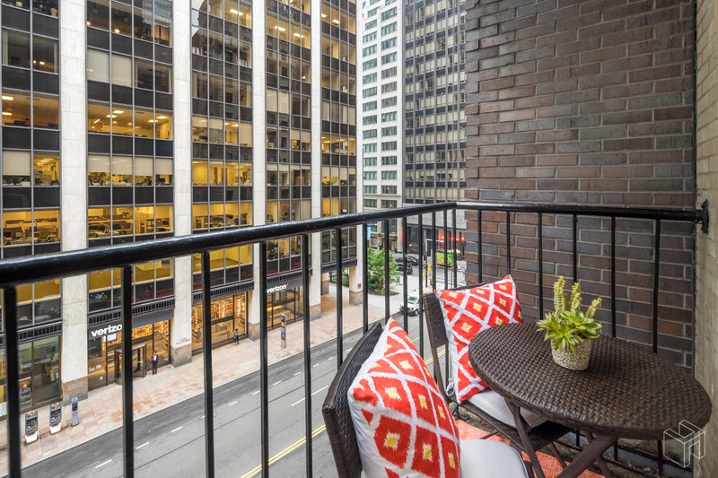 130 Water Street Unit: 4M