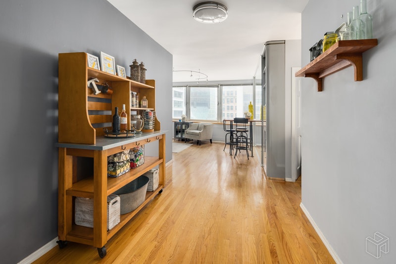 130 Water Street Unit: 4M
