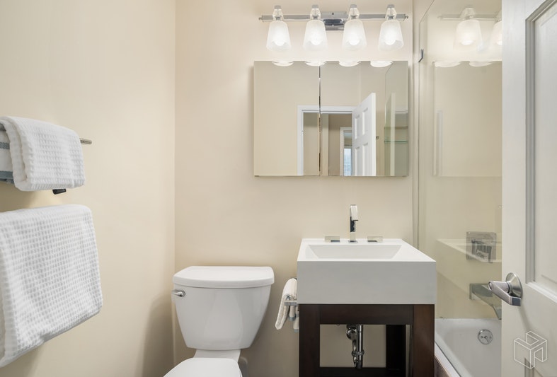 130 Water Street Unit: 4M