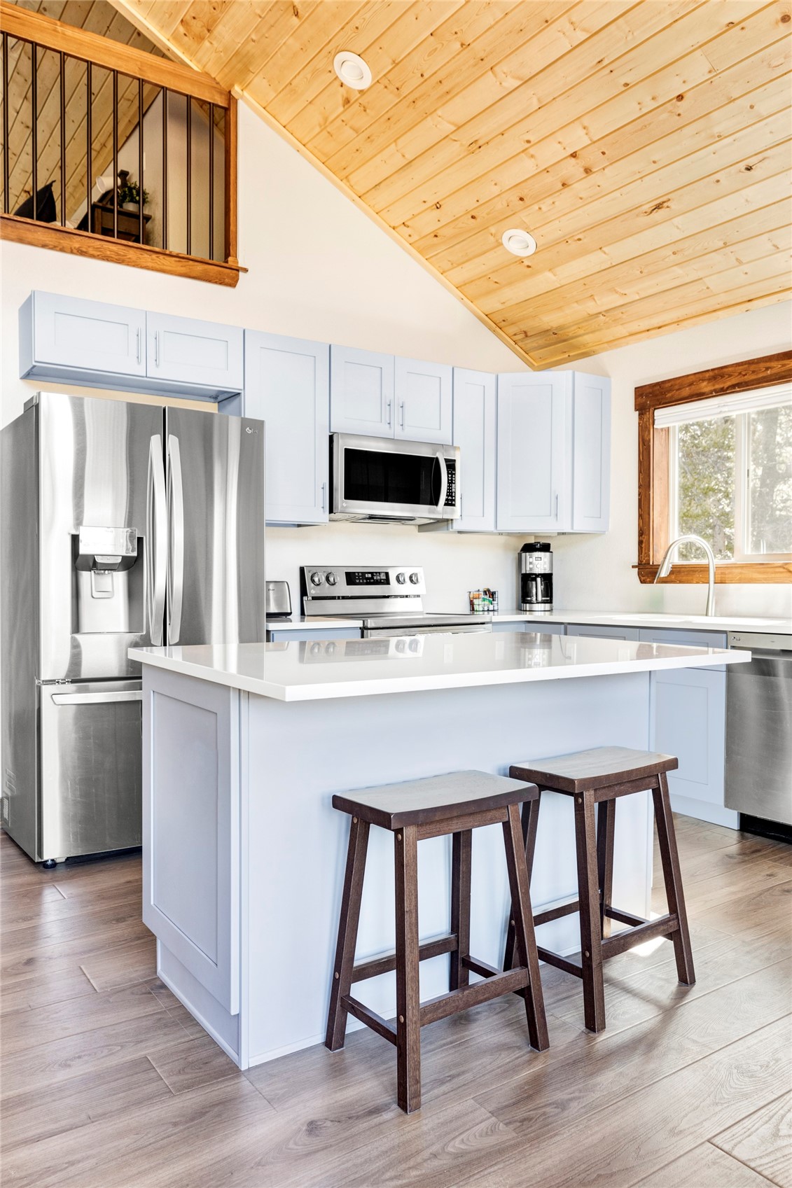 1207 Guymard ROAD