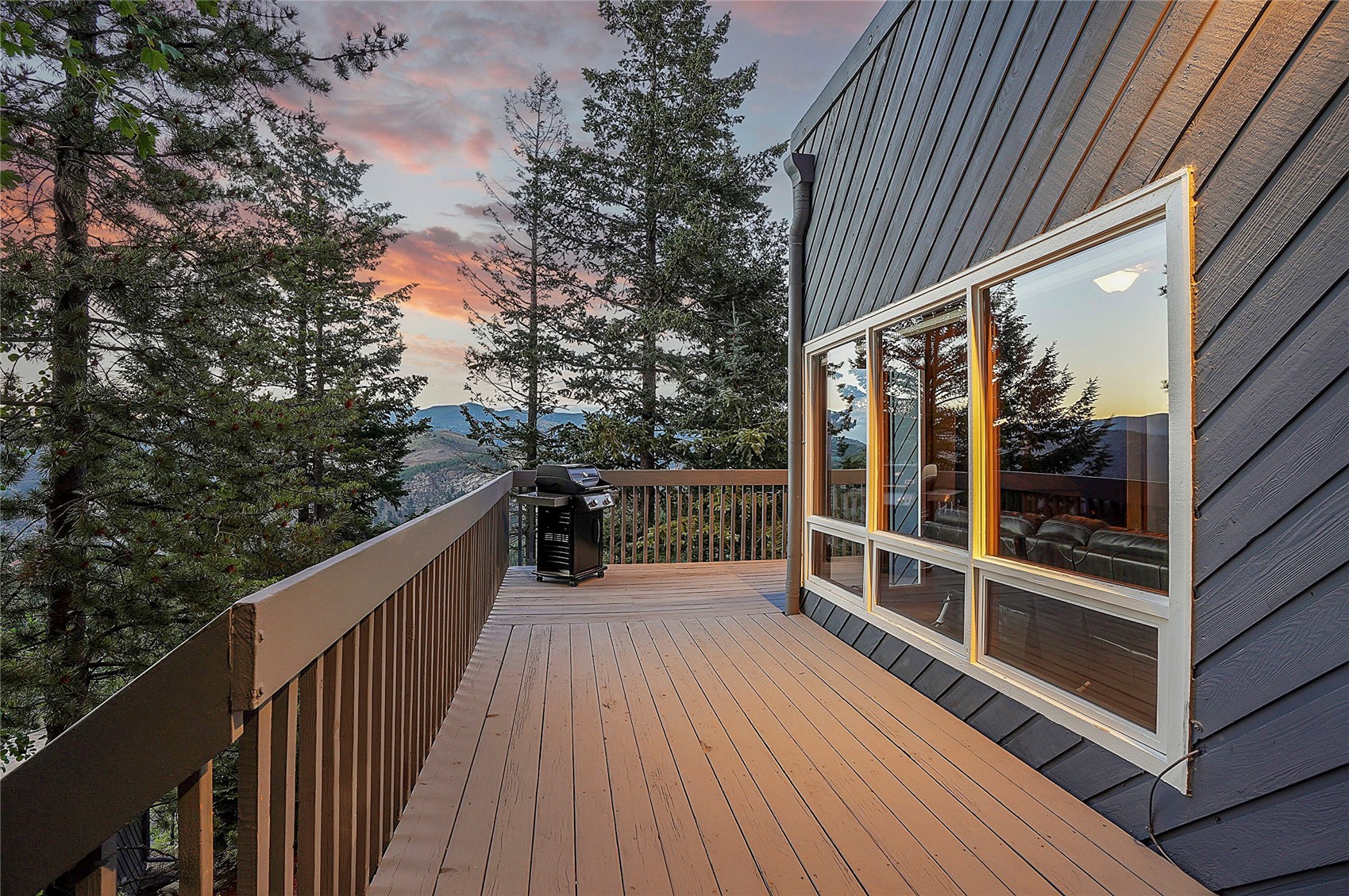 920 Saddleback DRIVE