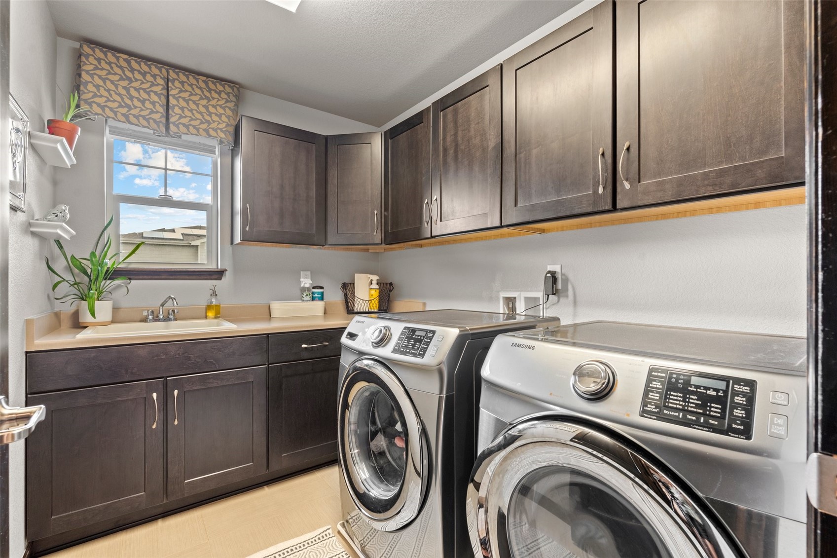15407 W 50th PLACE