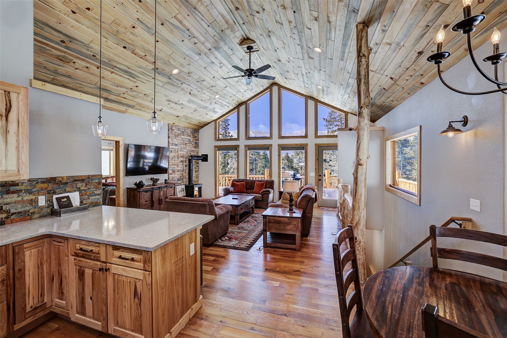 207 Pine Cone