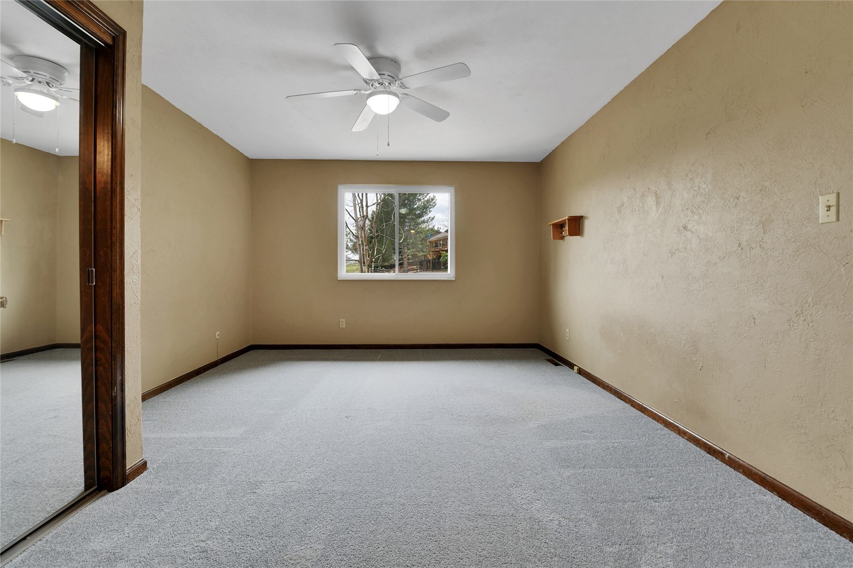 15740 Sandtrap WAY