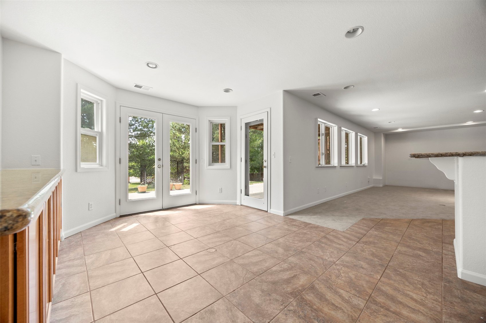 9117 Buck Hill DRIVE
