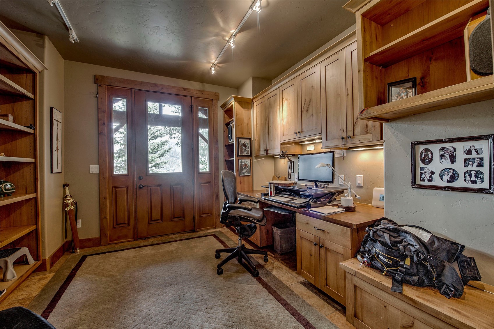 37 Silver Dollar DRIVE
