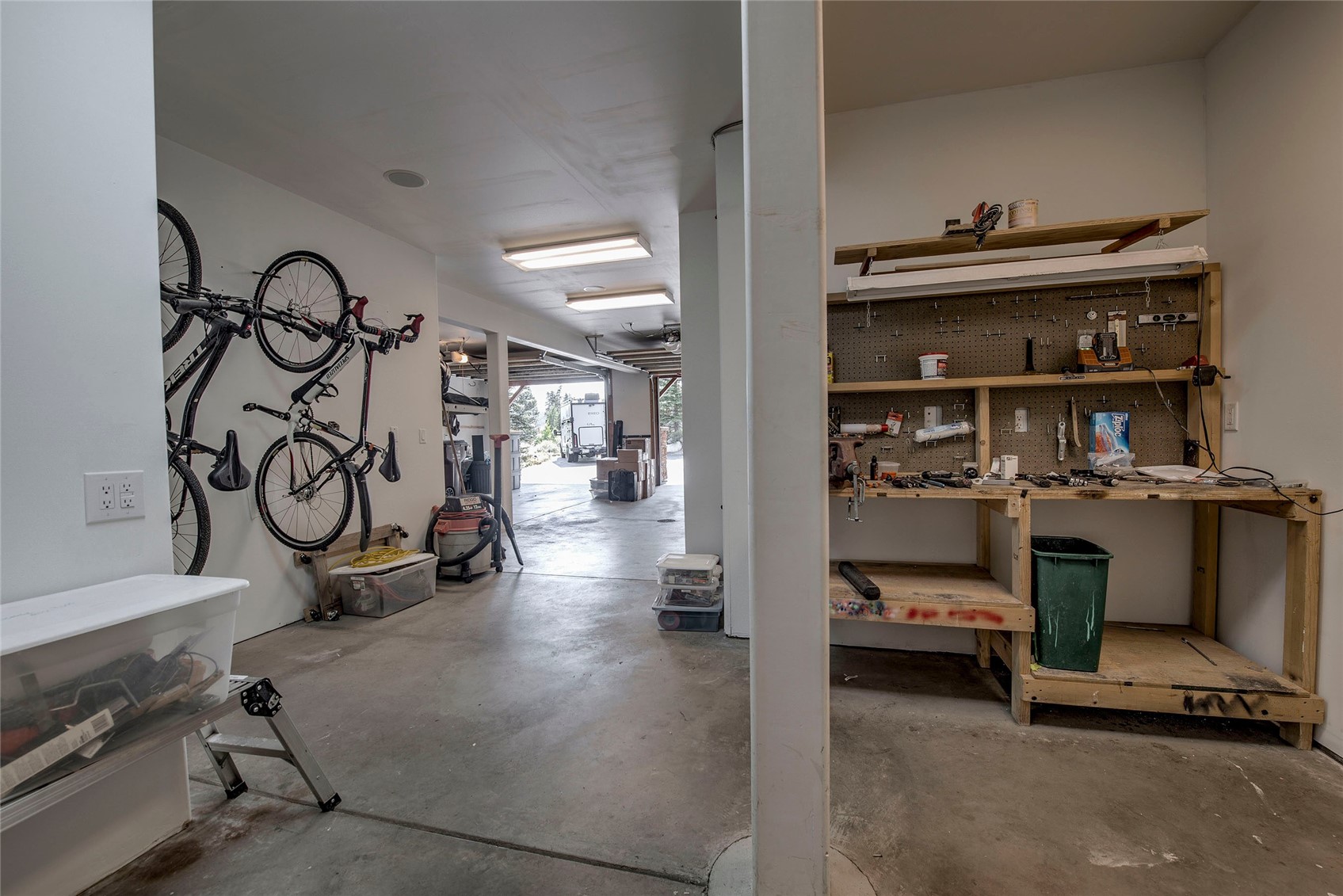 37 Silver Dollar DRIVE