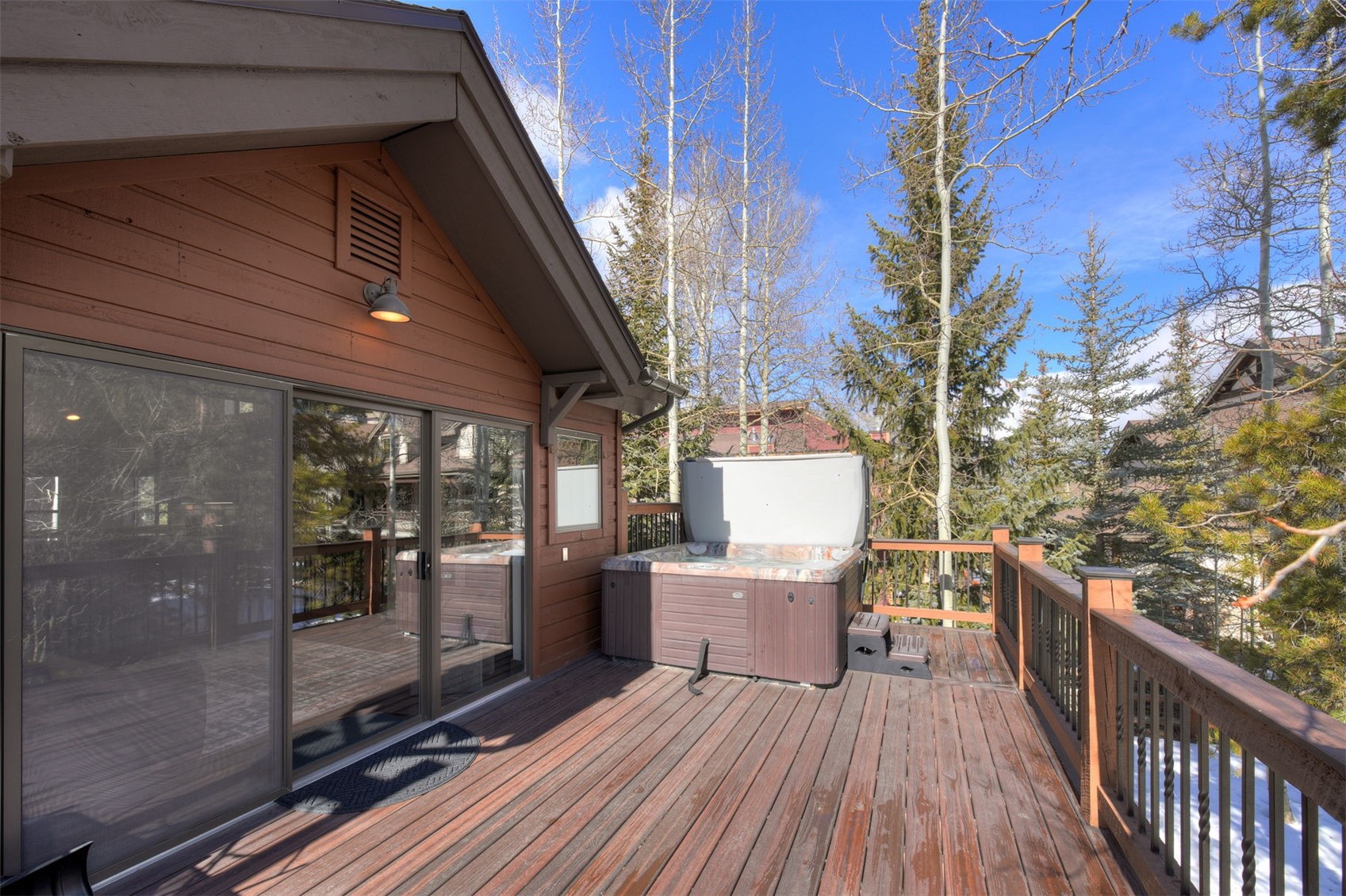 216 Village Point DRIVE 216