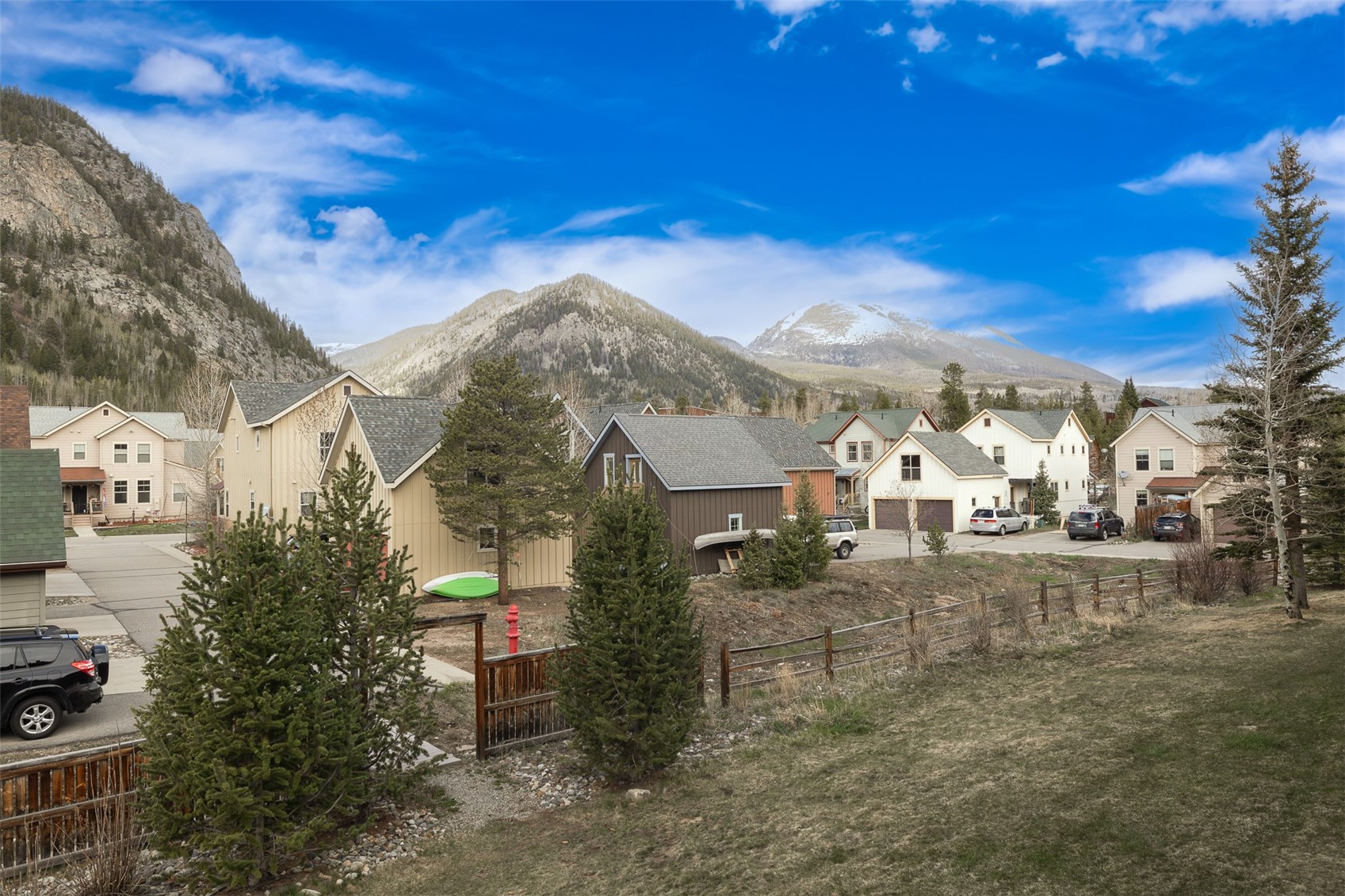 715 S 5th AVENUE J170