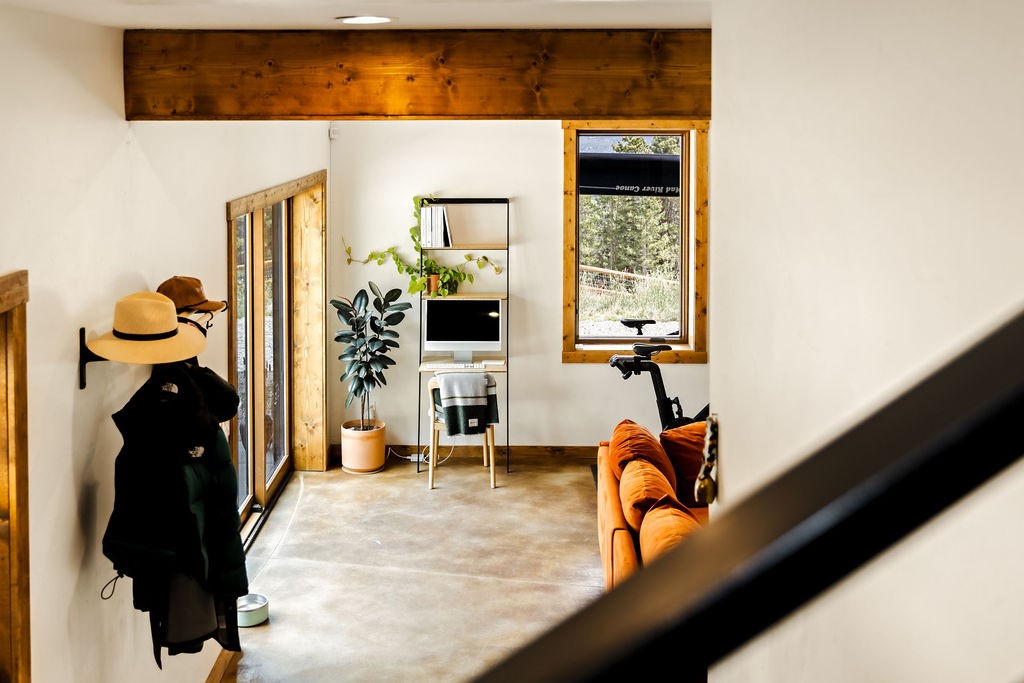 125 Puma PLACE
