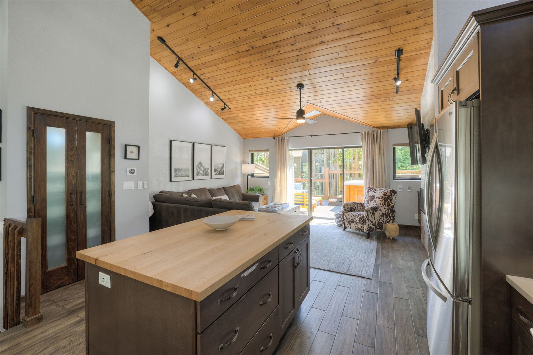 113 Village Point DRIVE 113