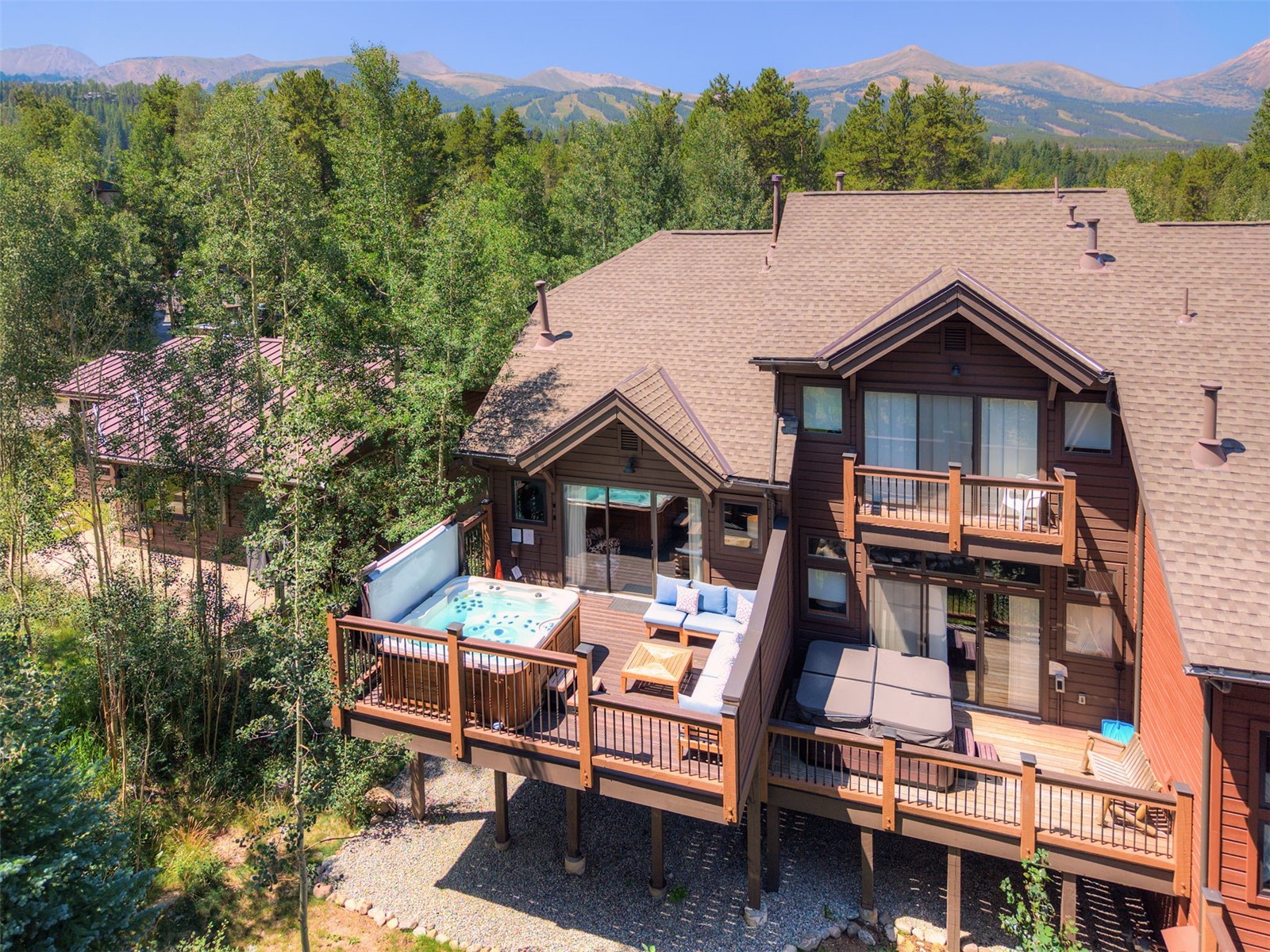 113 Village Point DRIVE 113