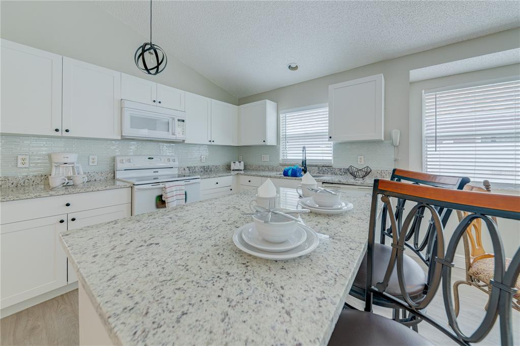 522 ROCHESTER LOOP
