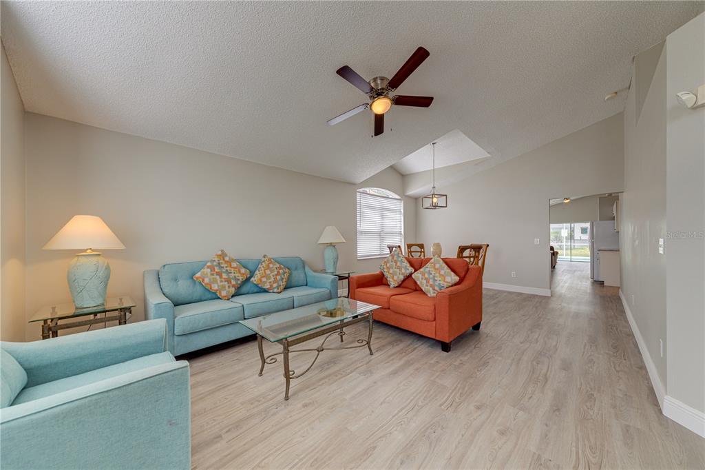 522 ROCHESTER LOOP