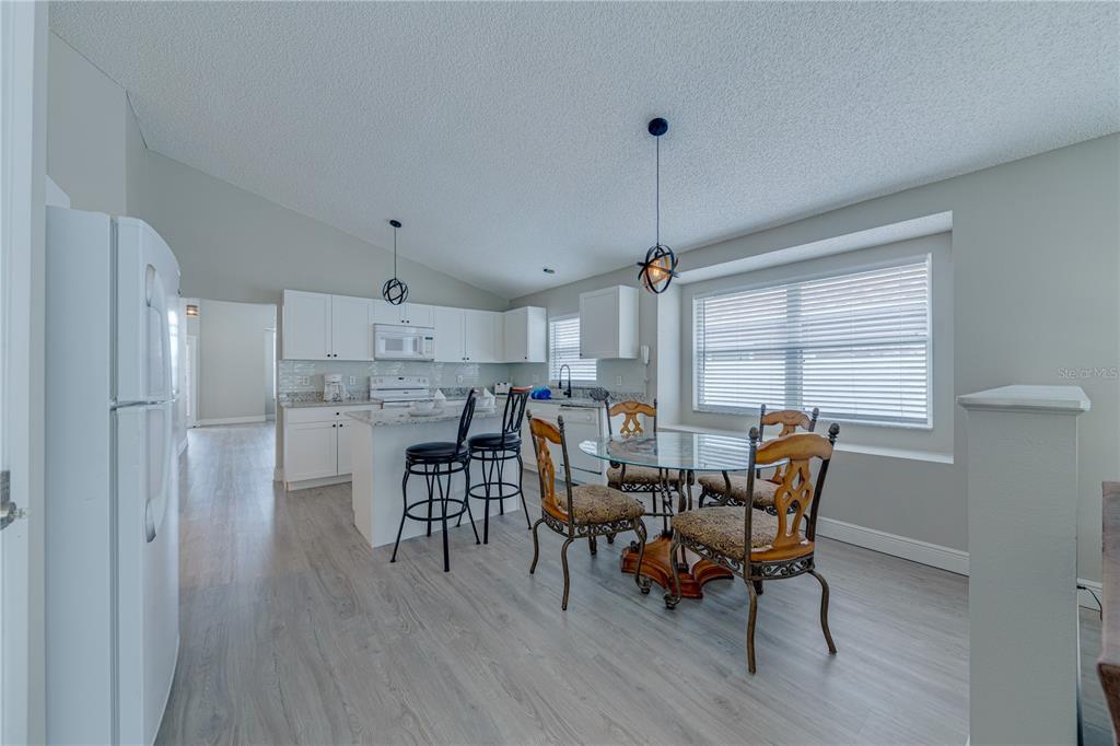 522 ROCHESTER LOOP
