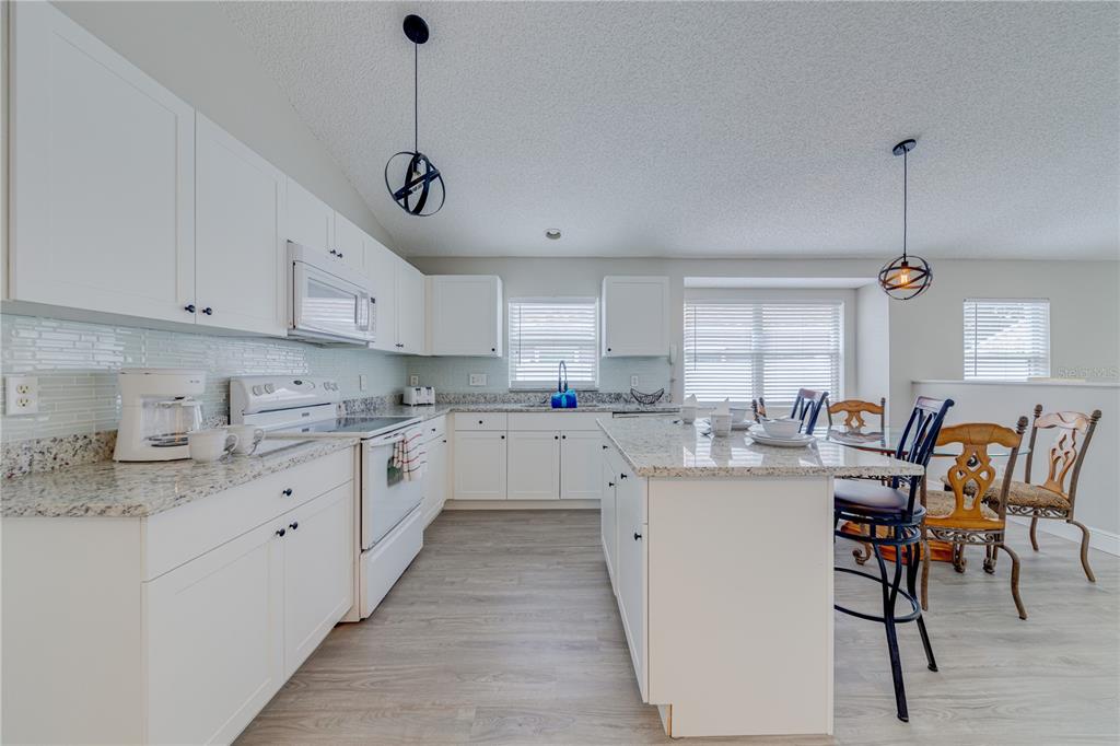 522 ROCHESTER LOOP