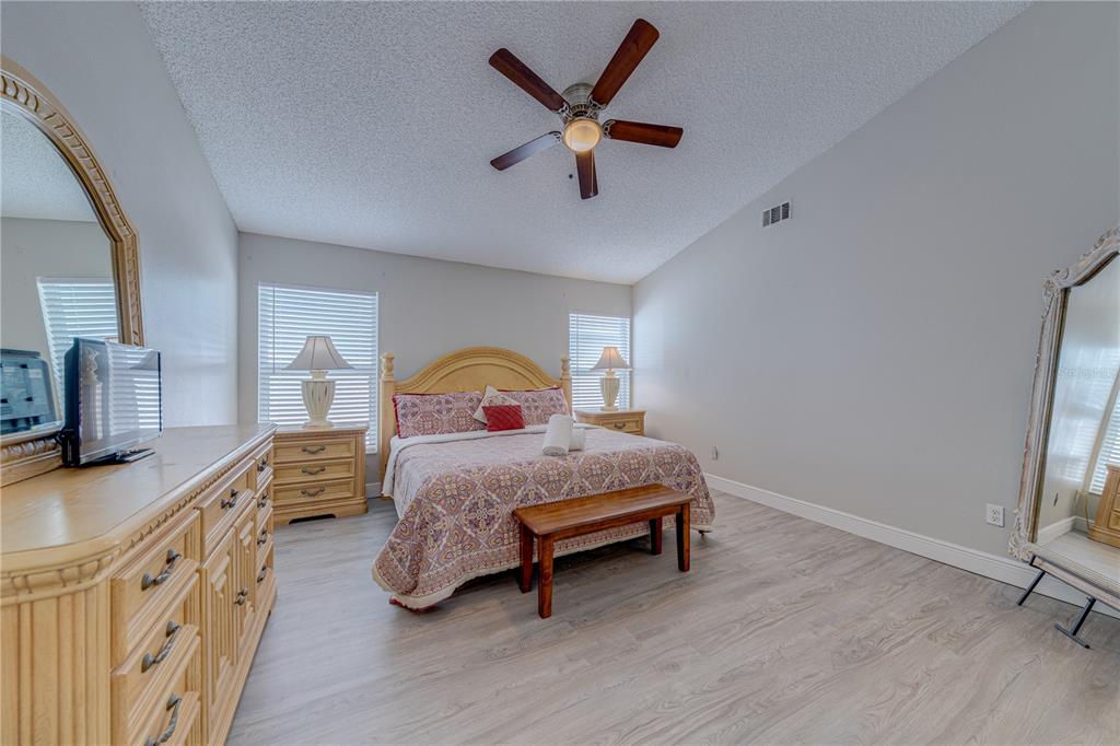522 ROCHESTER LOOP