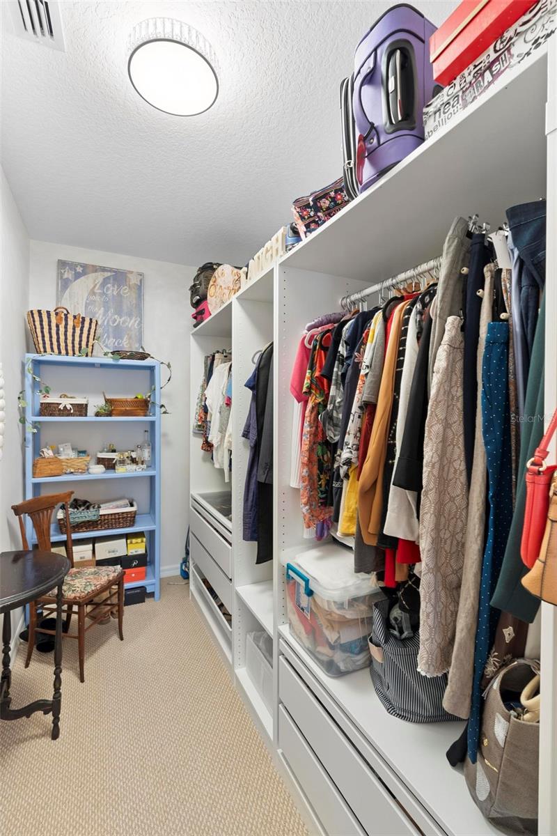 8277 MARITIME FLAG ST #204