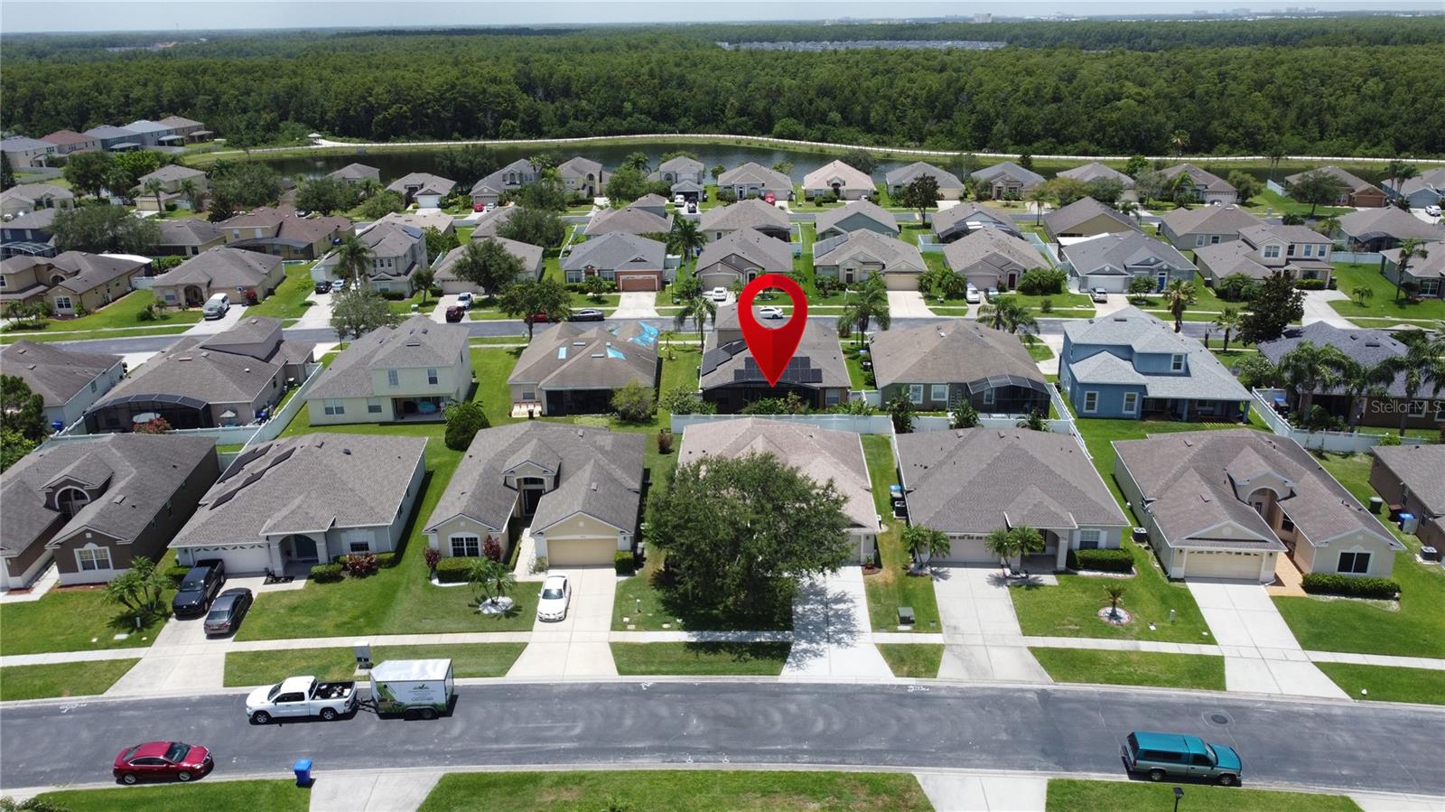 2924 WHITE CEDAR CIR