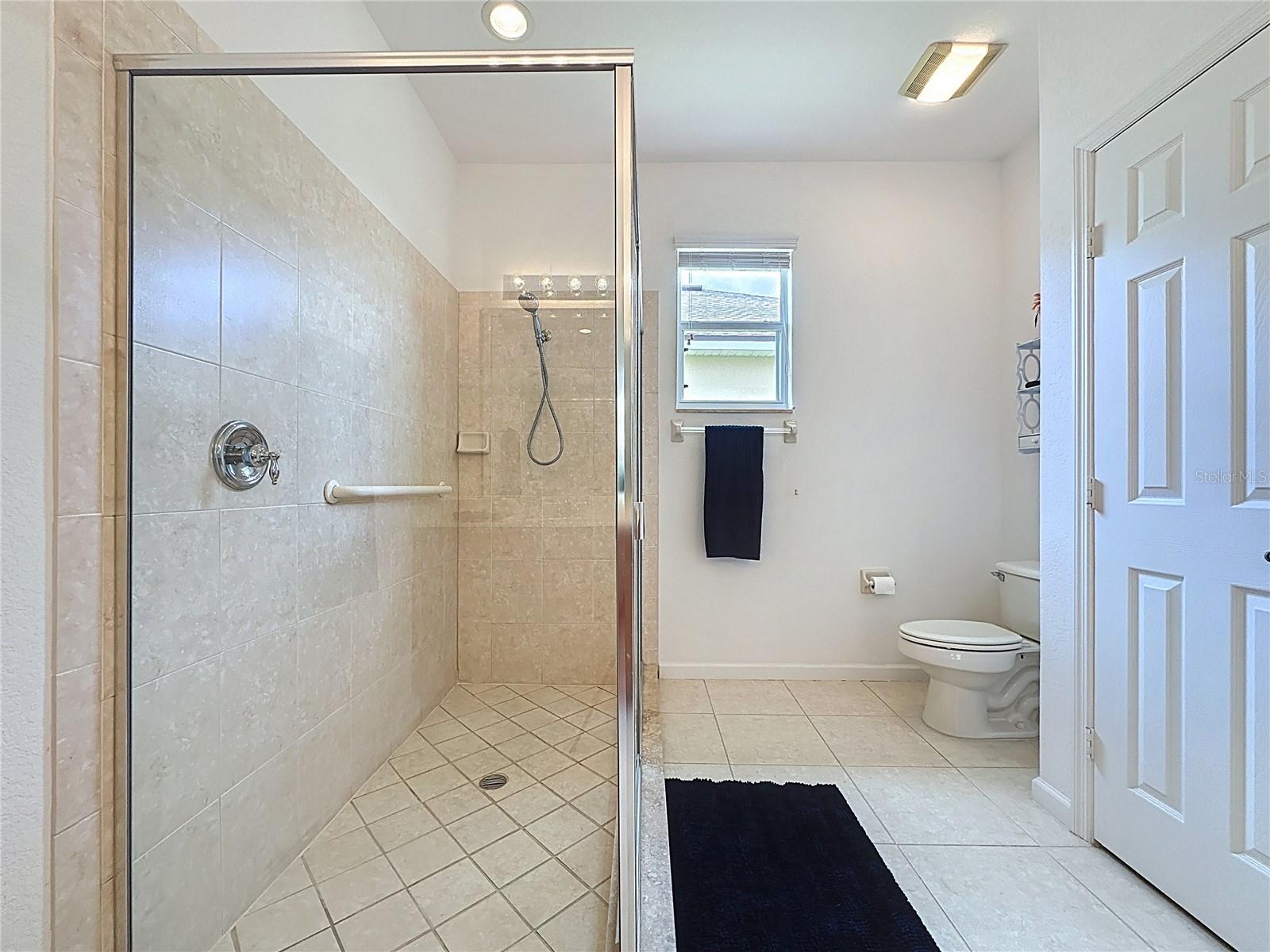 2924 WHITE CEDAR CIR