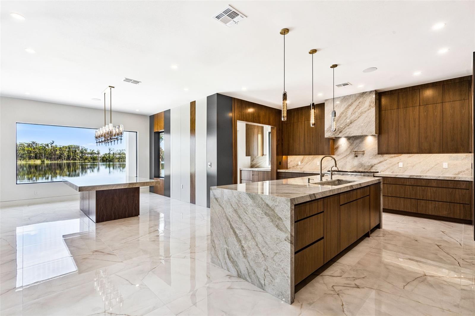 9117 BAY POINT DR