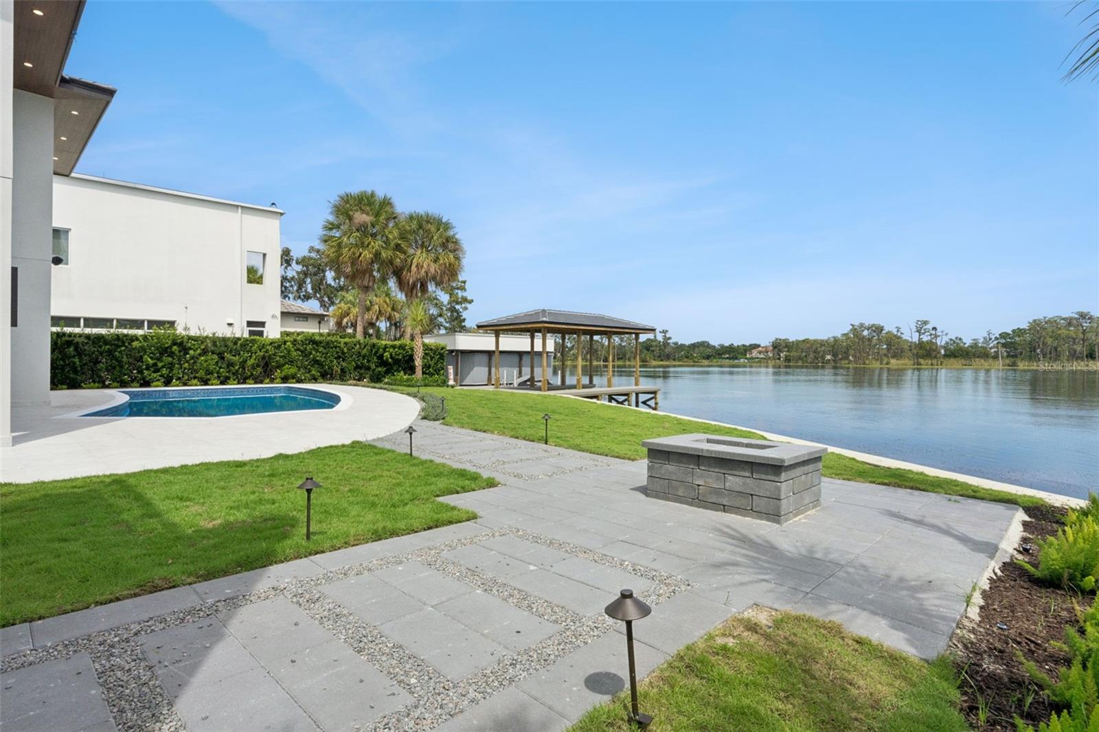 9117 BAY POINT DR