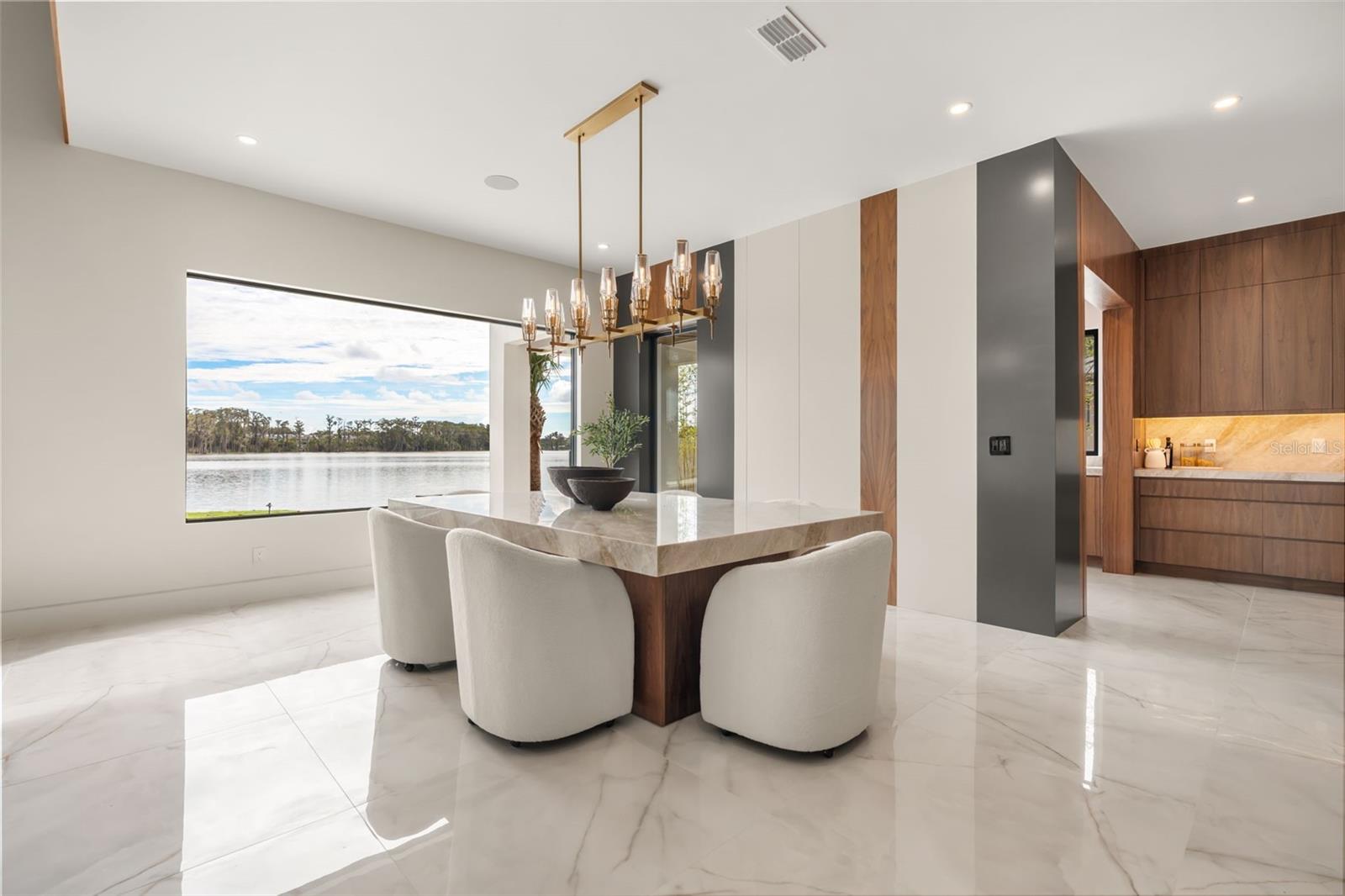 9117 BAY POINT DR