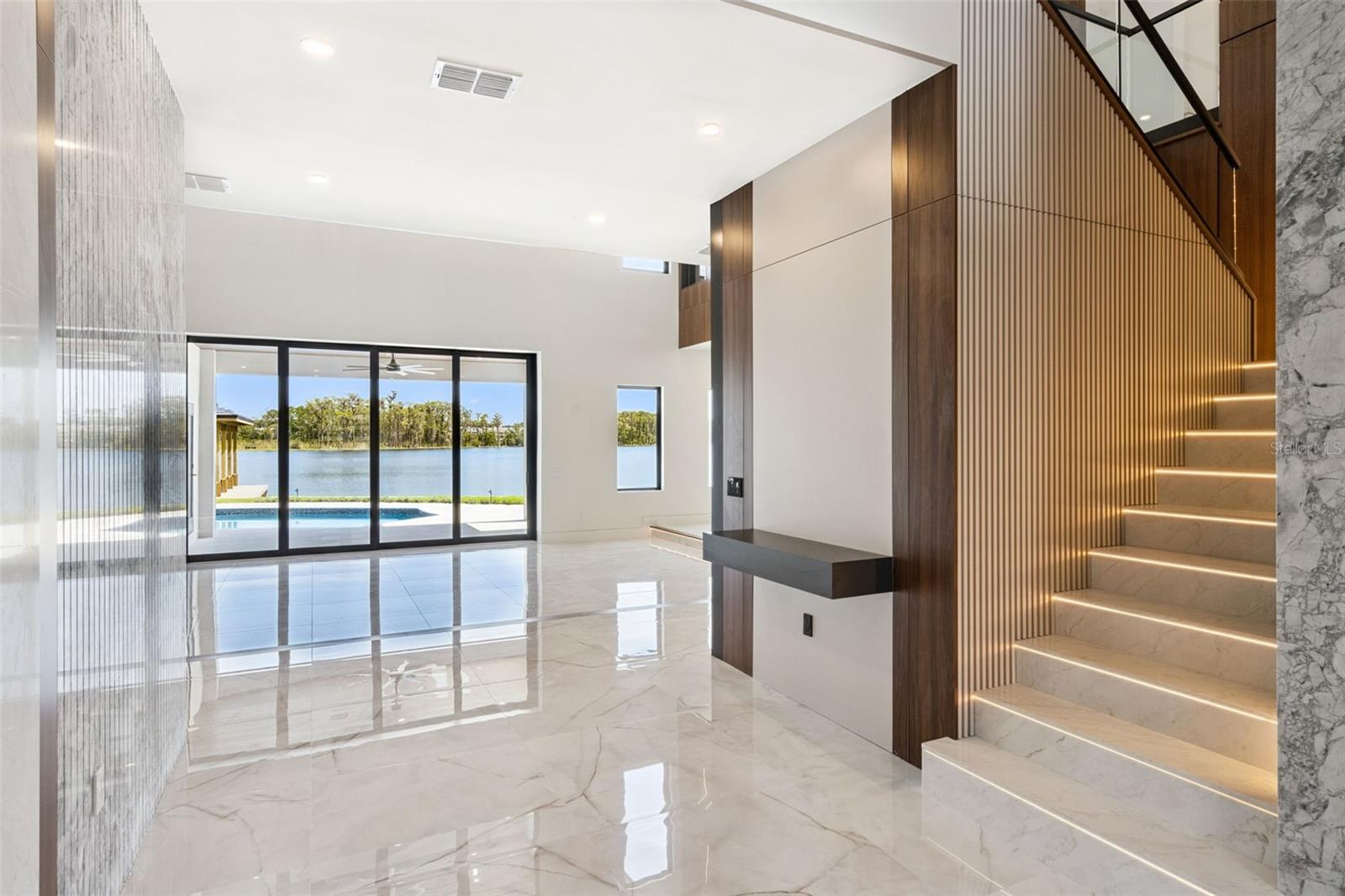 9117 BAY POINT DR