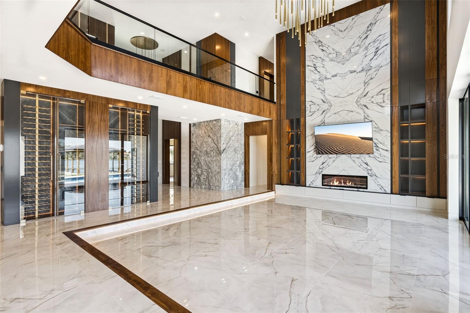9117 BAY POINT DR