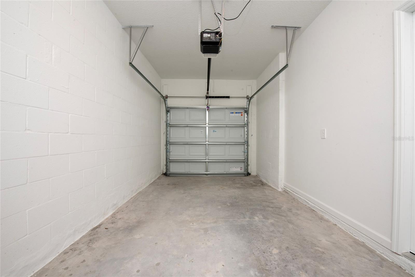 3319 LAURENT LOOP #3319