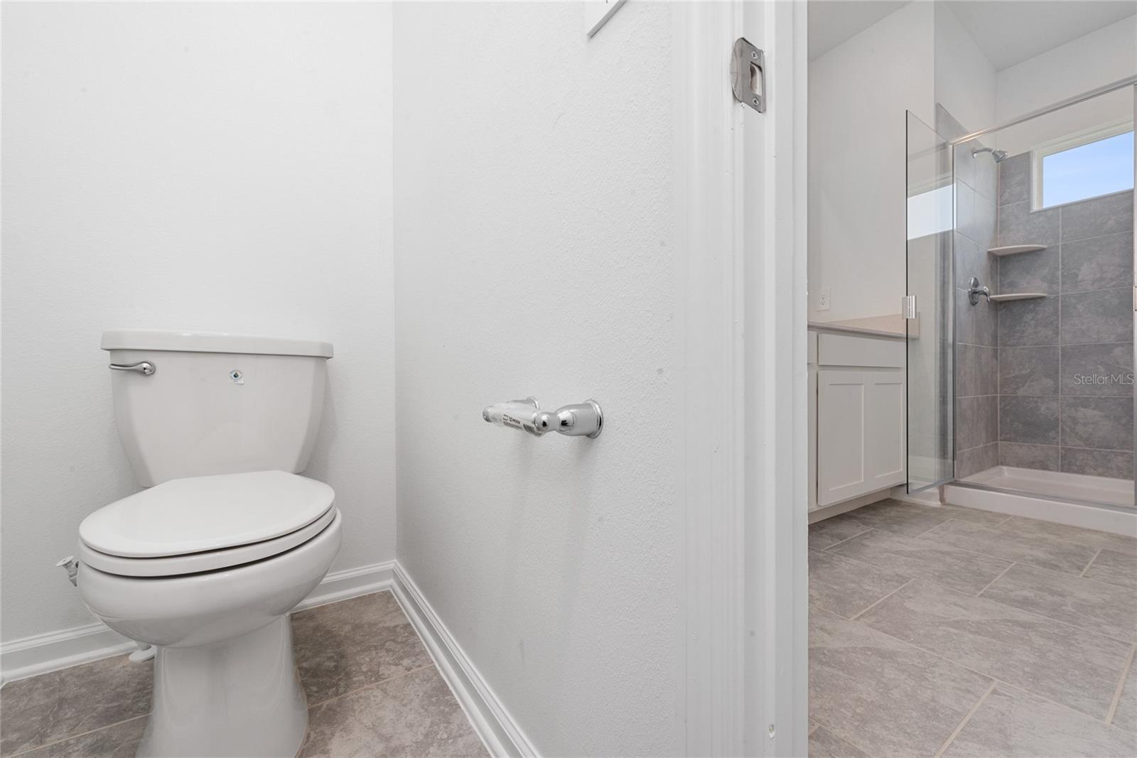 3295 LAURENT LOOP