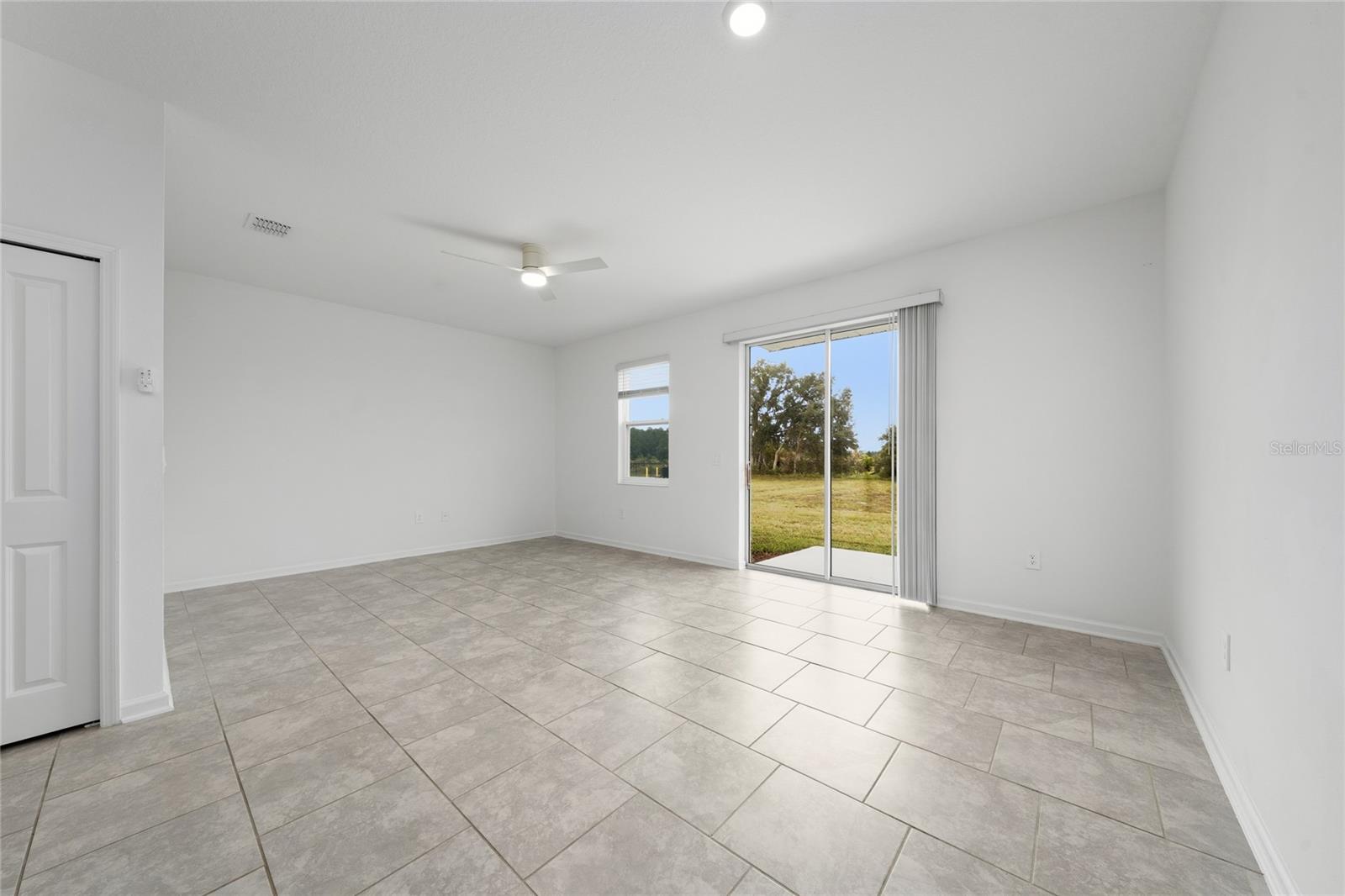 3295 LAURENT LOOP