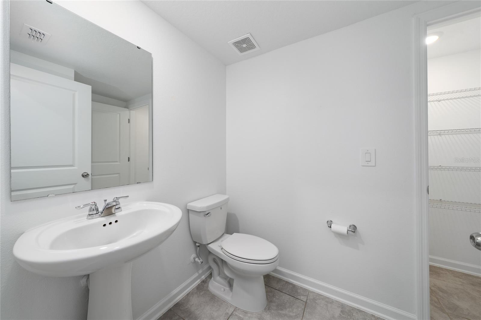 3295 LAURENT LOOP
