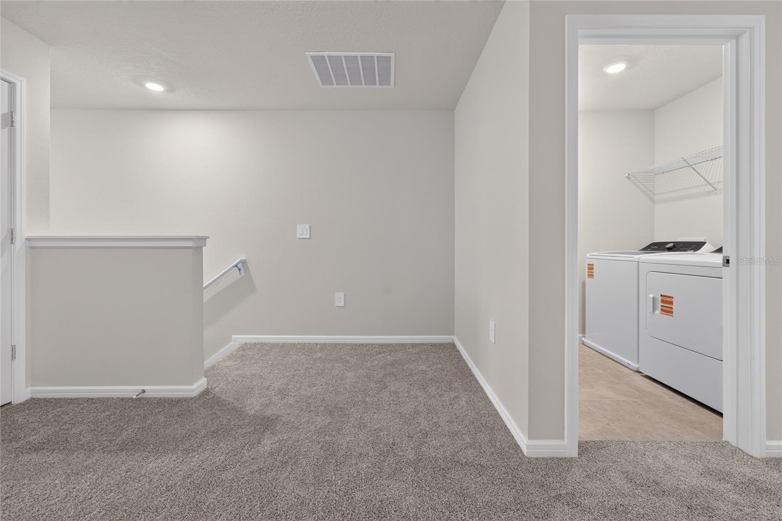2356 SOUTHBURY DR