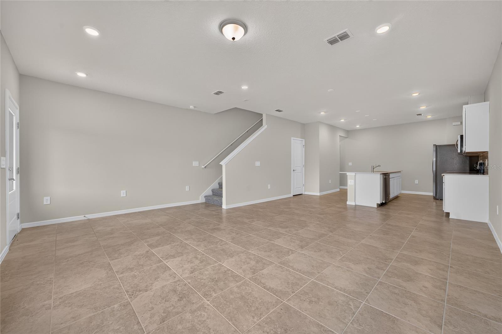 2356 SOUTHBURY DR