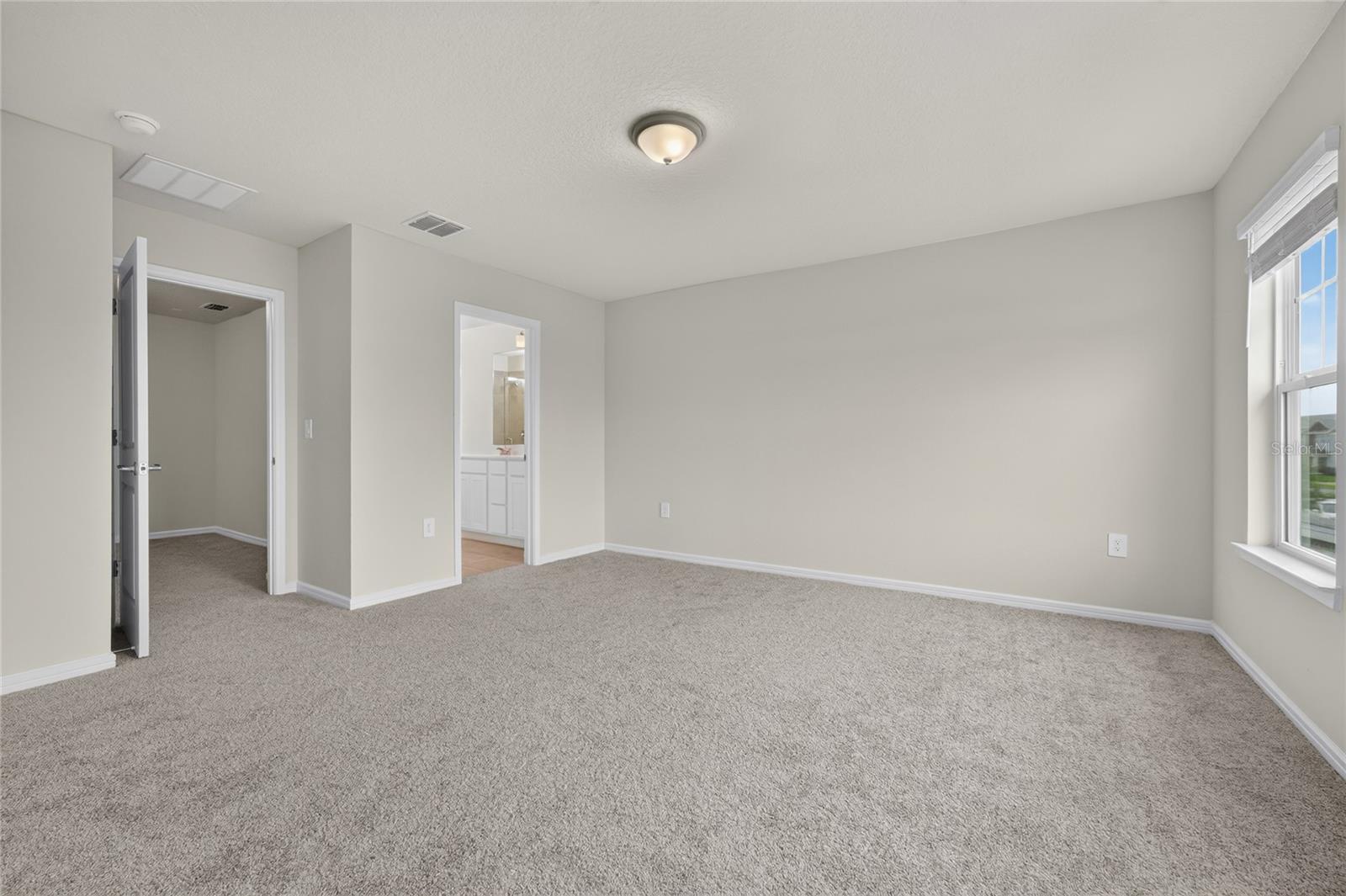 2356 SOUTHBURY DR
