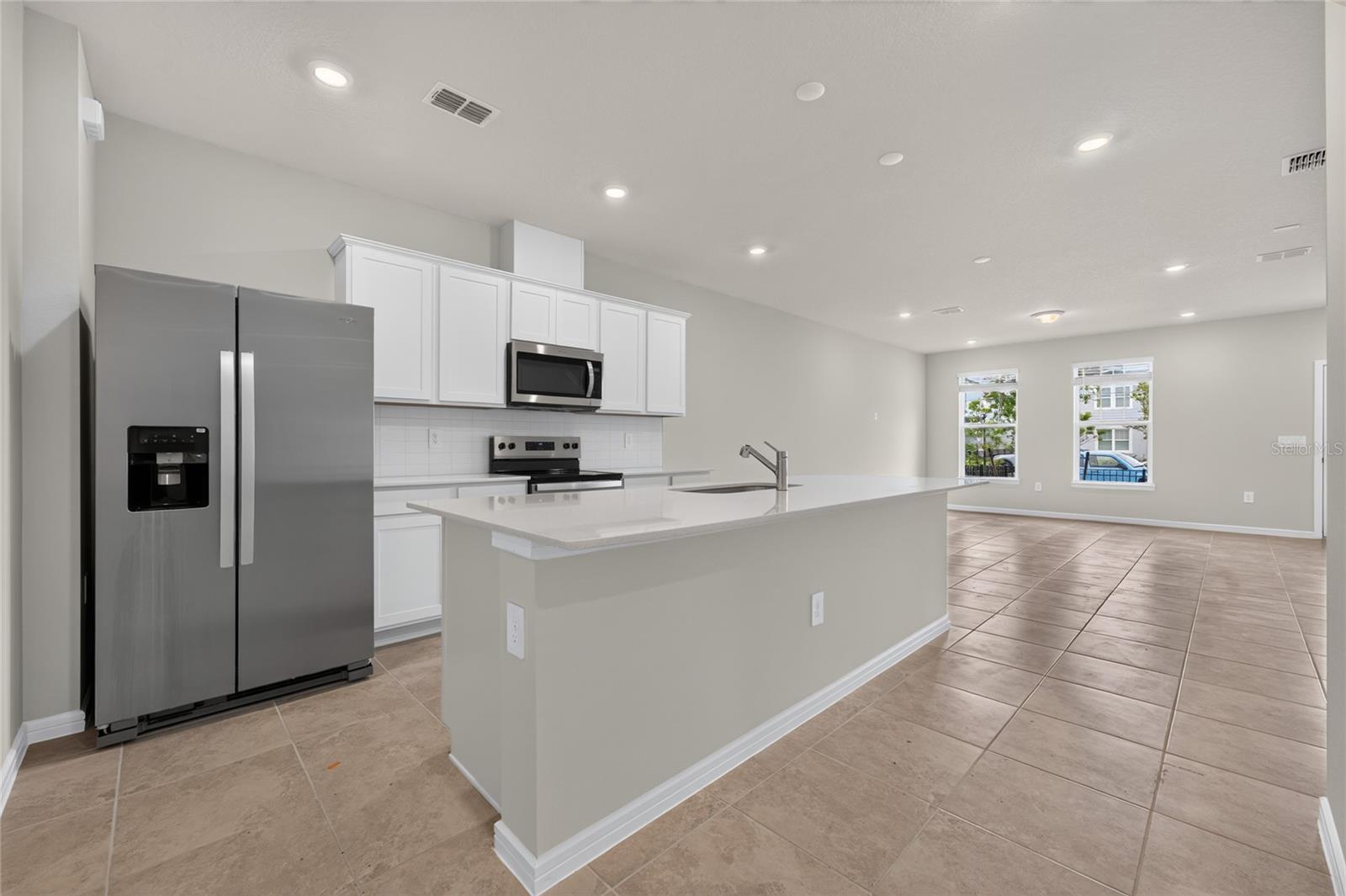 2356 SOUTHBURY DR
