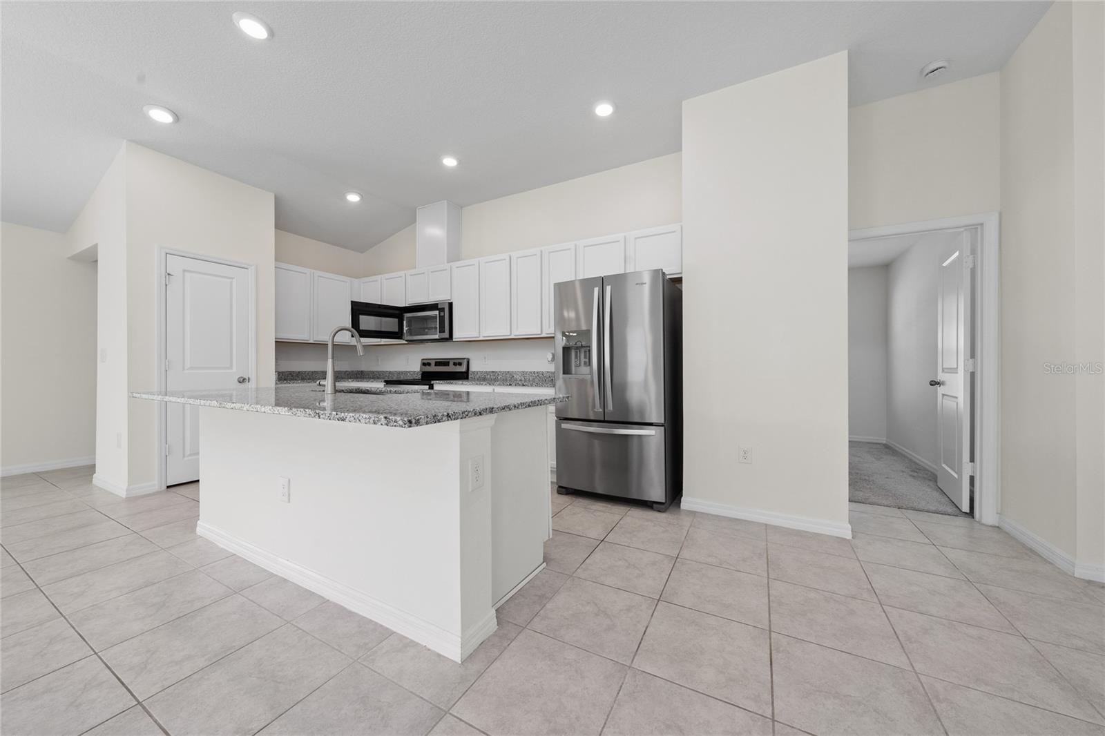 9061 OSCRAFT DR