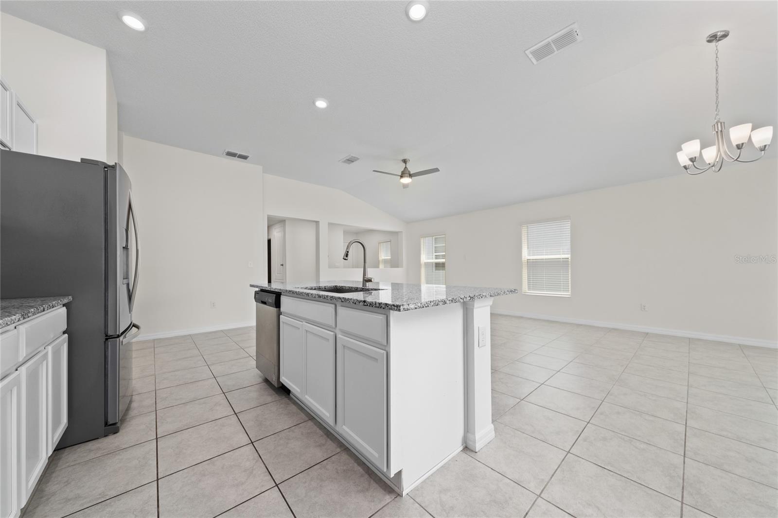 9061 OSCRAFT DR